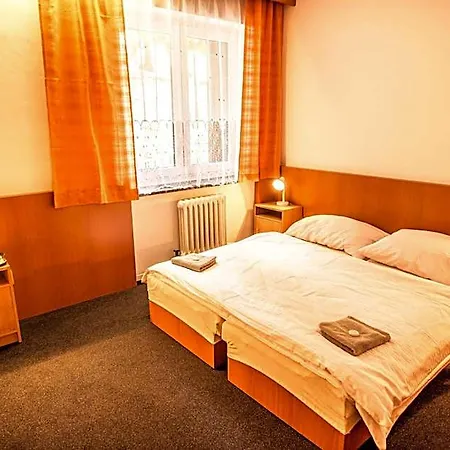 Hotel Horsky Kozubova Dolna Łomna