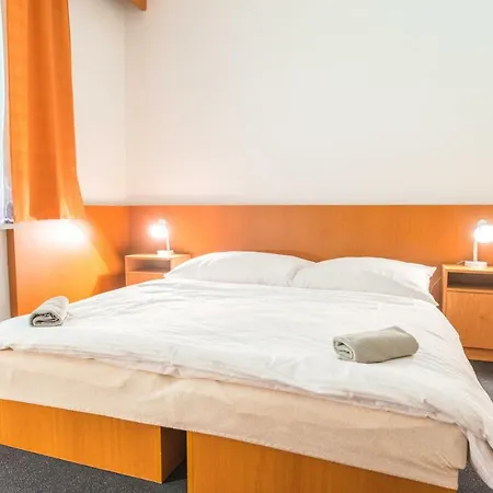 Horský Kozubová Hotel Dolní Lomná